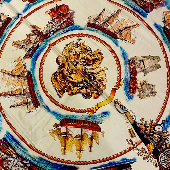 Glamor scarf - Picture 2 of 4